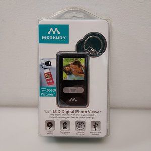 UNIQUE LCD DIGITAL PERSONAL POCKET KEYCHAIN PHOTO VIEWER STORES 100 PICTURES NEW